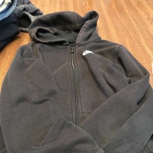 Boys size large zip up nike hoodie black